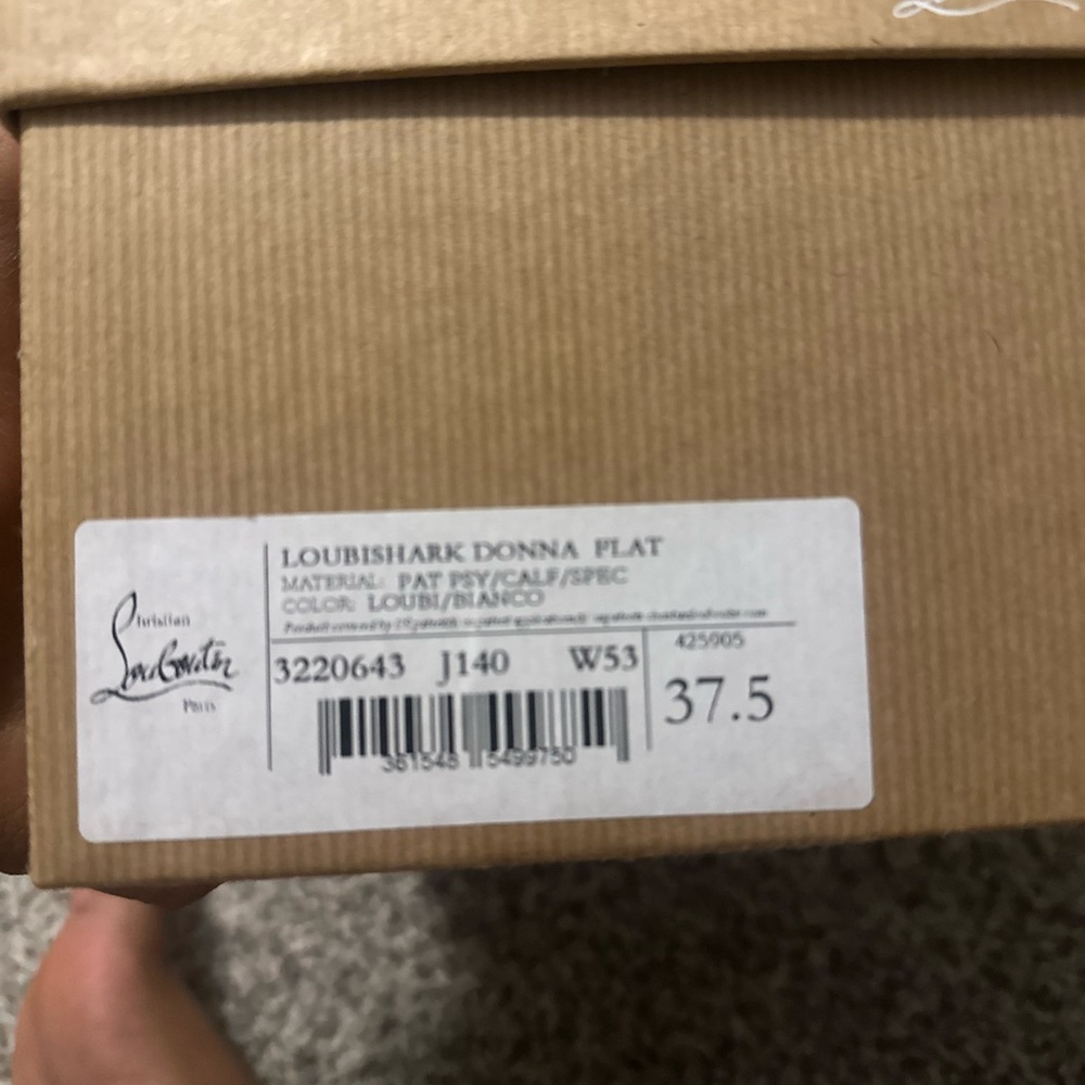 Red Bottoms 37.5 authentic